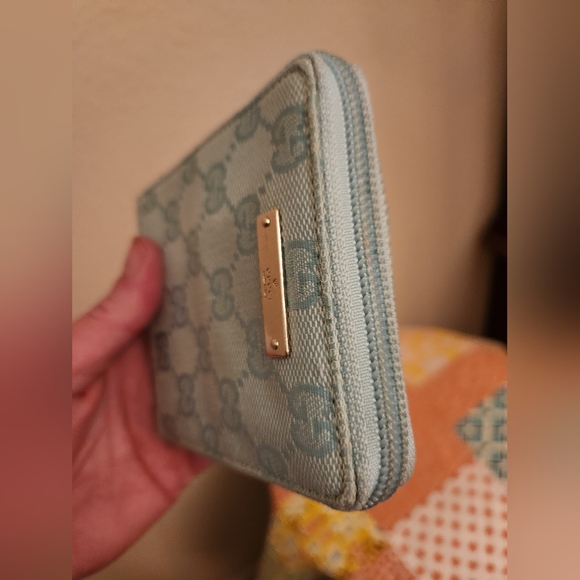 Gucci vintage mini GG canvas Bucket bag, baby blue with matching wallet - Picture 11 of 16